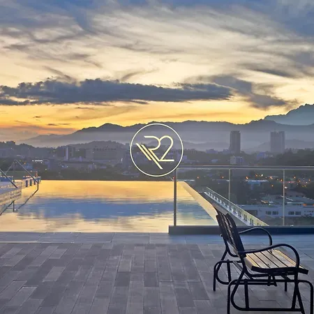Aru Suites Homestay Wifi,Carpark,24H Check In,Water Filter By R2 Residence